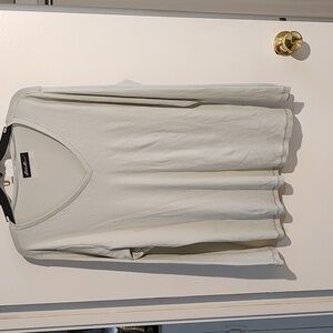 Ladies Eddie Bauer Mint Green V-Neck T-Shirt Size 1X